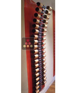 Support mural en plexiglas transparent pour 38 bouteilles (illumination LED optionnelle) SOBRIO