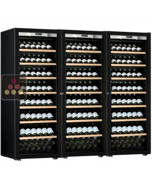 Combiné de 3 caves à vin mono-température de vieillissement ou de service - Porte Full Glass - Présentation inclinée TRANSTHERM
