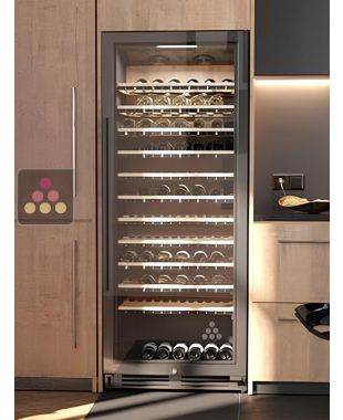 Cave à vin mono-température de service et de conservation enchassable connectée avec clayettes intelligentes La SOMMELIERE