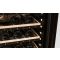 Cave à vin mono ou multi-températures de service et de conservation connectée avec clayettes intelligentes