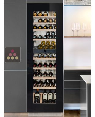 Cave à vin multi-usages de conservation et de service des vins encastrable à porte verre noire LIEBHERR