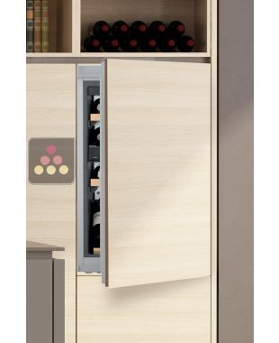 Cave à vin multi-usages de conservation et de service des vins intégrable à façade habillable LIEBHERR